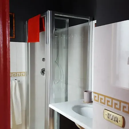 Casa Di Walter Al Pigneto * 로마